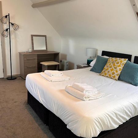 The Reynard Rooms @The Fox Inn Йорк Экстерьер фото