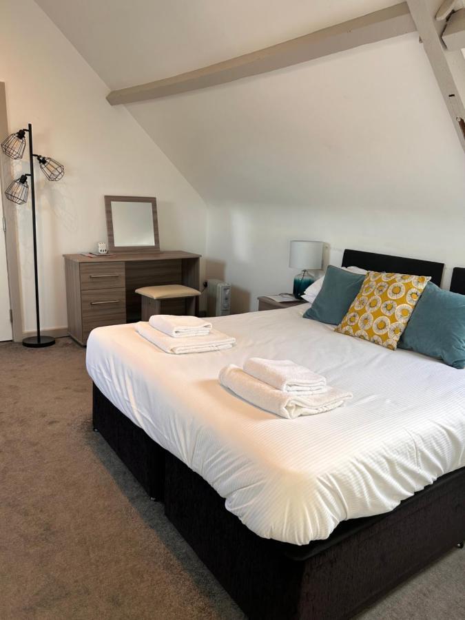 The Reynard Rooms @The Fox Inn Йорк Экстерьер фото